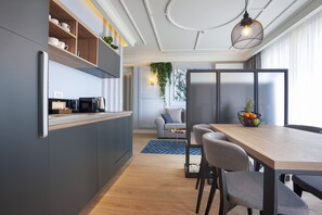 Exclusive Apartment | In-room dining - Dj City Vista Luxury Apartments (Belgrade)