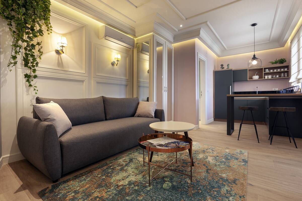 Superior Apartment | Living area | 32-inch flat-screen TV with cable channels, TV