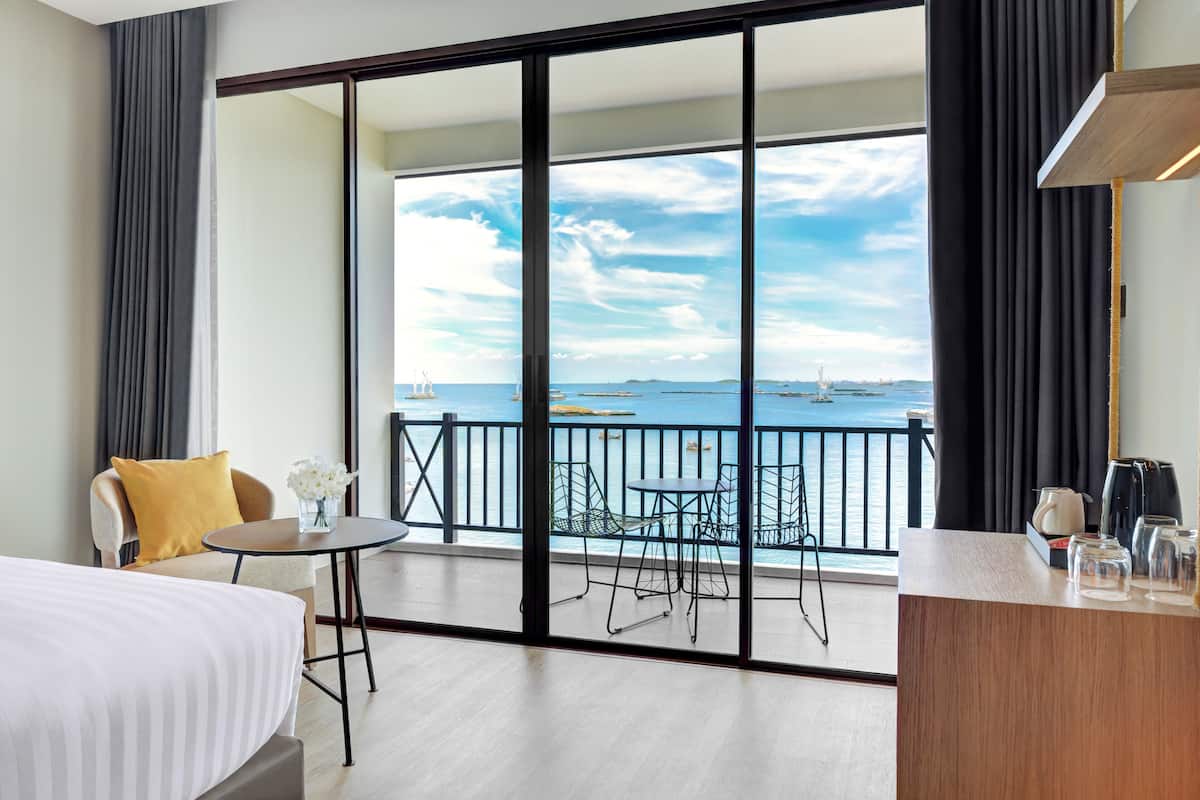 deluxe room, 2 single beds, sea view (koh si chang marina) | view from room