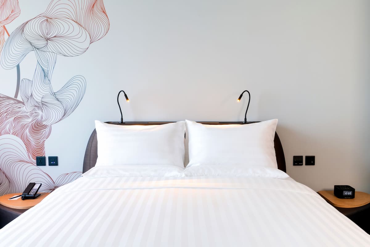Hochwertige Bettwaren, Pillowtop-Betten, Minibar, Zimmersafe
