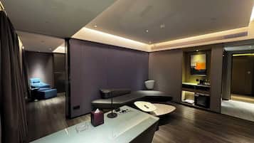 تجهيزات عازلة للصوت