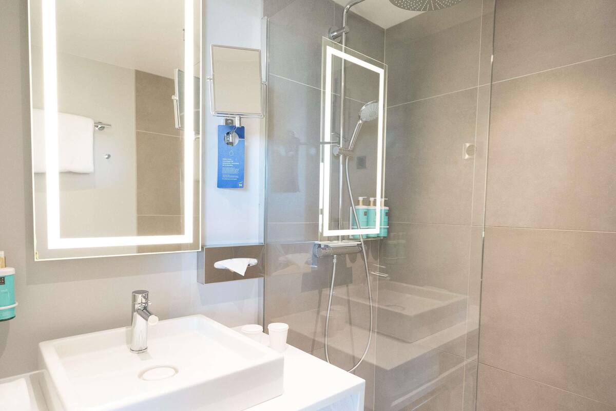 Minibar, Zimmersafe, schallisolierte Zimmer, kostenloses WLAN
