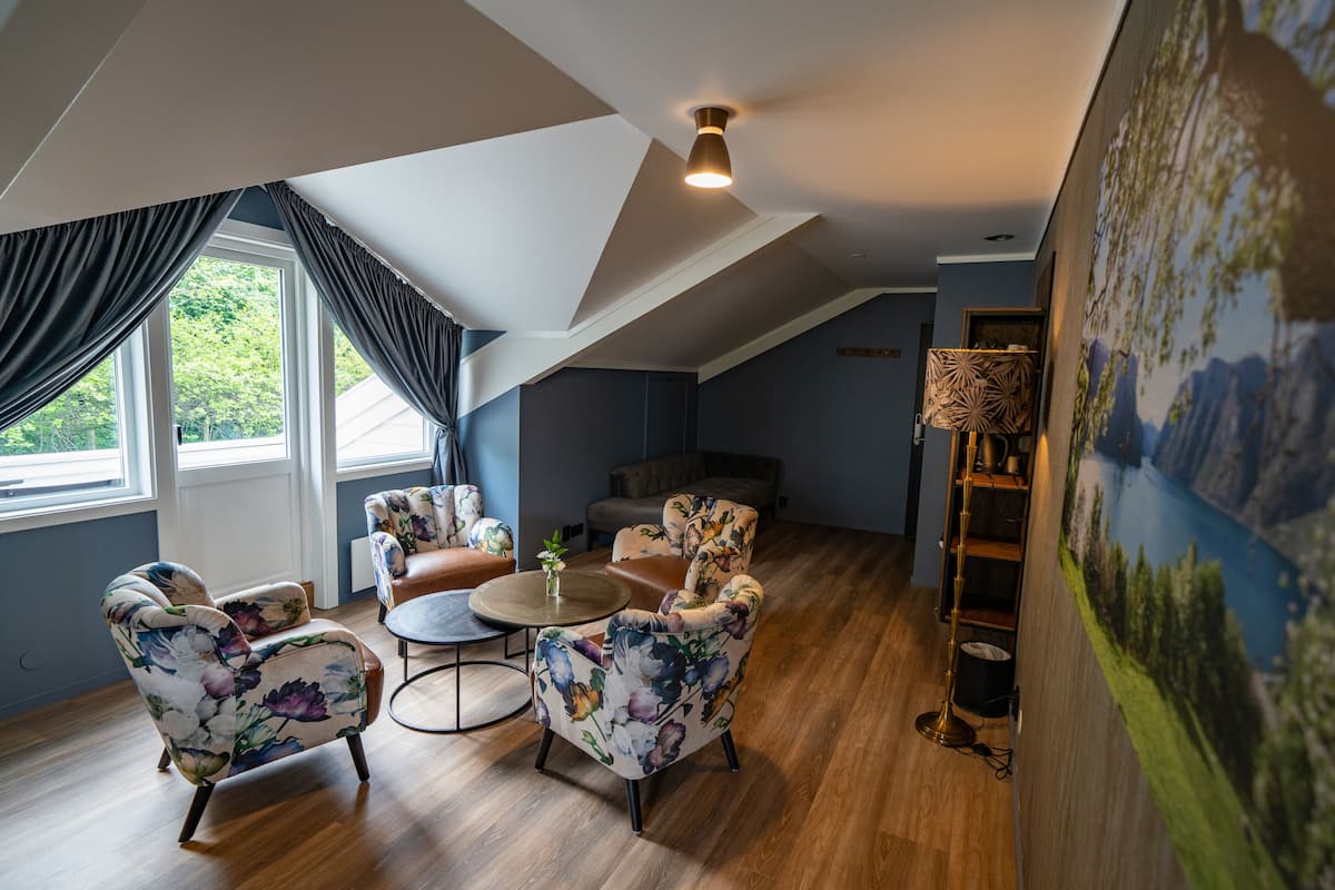 exclusive double room | 1 bedroom, free wifi, bed sheets