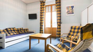 Televisión, mesa de ping pong