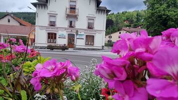 DĂ©tail de lâextĂ©rieur