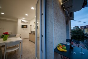 تناول الطعام