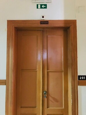 Interior - Residencial Roxi (Lisbon)