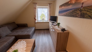 Unclassified image, 3 of 15, button - Pension Nordkap (Esens)