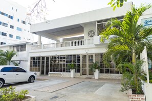 Front of property - Casa Franco Hotel (Cartagena)
