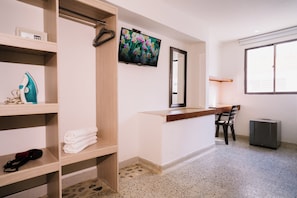 Habitación superior con 1 cama doble o 2 individuales | Armario