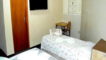 Wi-Fi de cortesia, roupa de cama