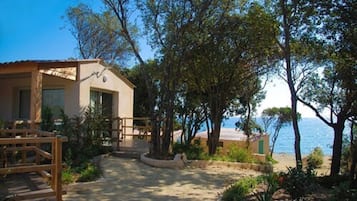 Villa (Paradise) | Terrace/patio