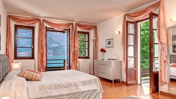 6 Schlafzimmer, Zimmersafe, Bügeleisen/Bügelbrett, WLAN
