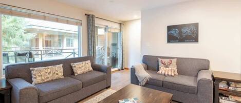 Fernseher, Kamin, Netflix, Streaming-Dienste