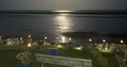 (Fishing from dock) Boat Launch, Seafood Market & Bait-tackle shop next door....