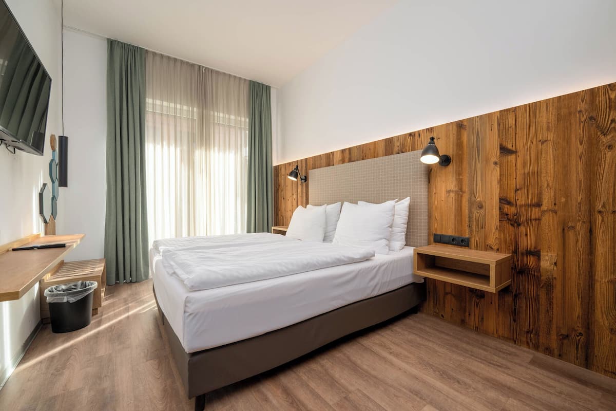 Superior suite, 1 slaapkamer | Luxe beddengoed, een bureau, verduisterende gordijnen, gratis wifi