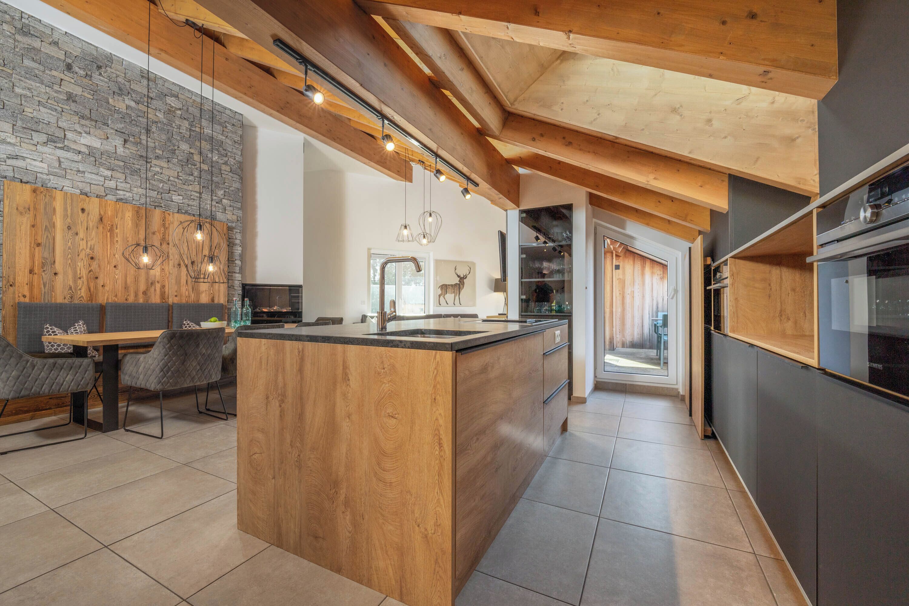 Attico Deluxe, 4 camere da letto | Cucina privata | Frigorifero