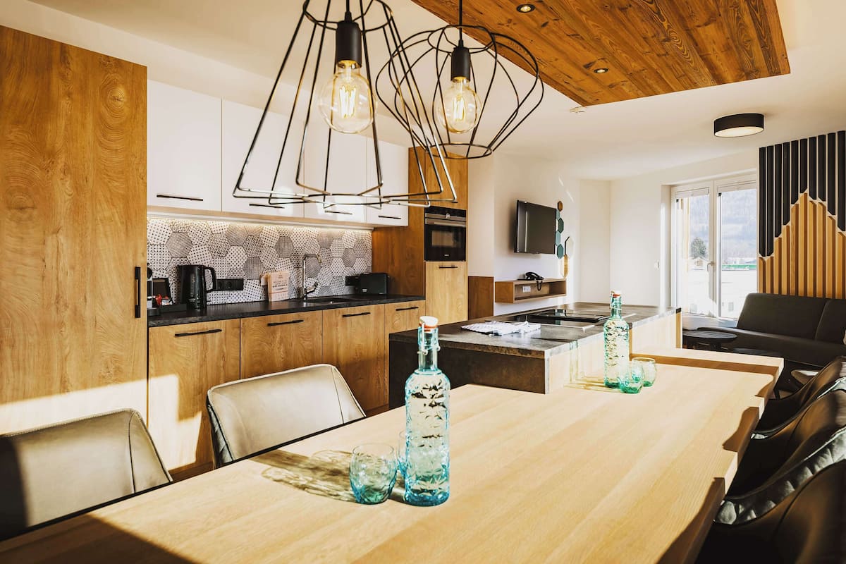 Deluxe Suite, 3 Bedrooms, Balcony (with Sofabed) | 2 bedrooms, premium bedding, desk, blackout drapes