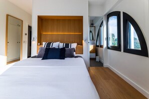 6 chambres, fer et planche à repasser, Wi-Fi, literie fournie