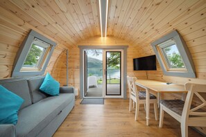 Grand Luxury Beach Pod | Individually decorated, individually furnished, desk, laptop workspace - Onich Hotel (Fort William)