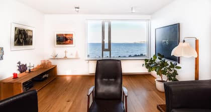 Seaside Paradise Apartment