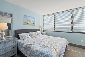 2 bedrooms, iron/ironing board, Internet