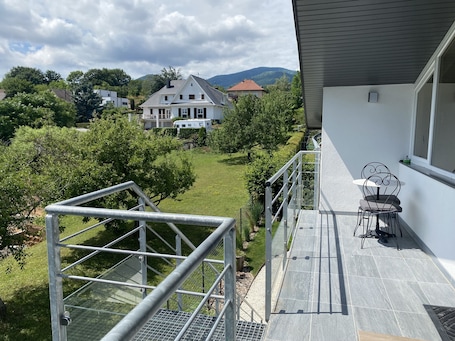 Comfort Double Room, Ensuite, Garden View (Chambre Granny) | Balcony view