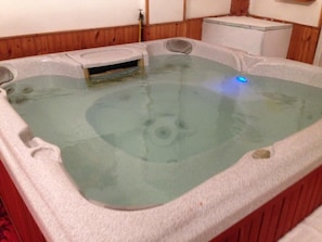 室内 SPA 浴缸