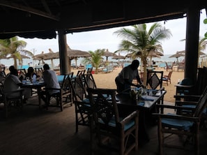 Desayuno a la carta gratuito y diario