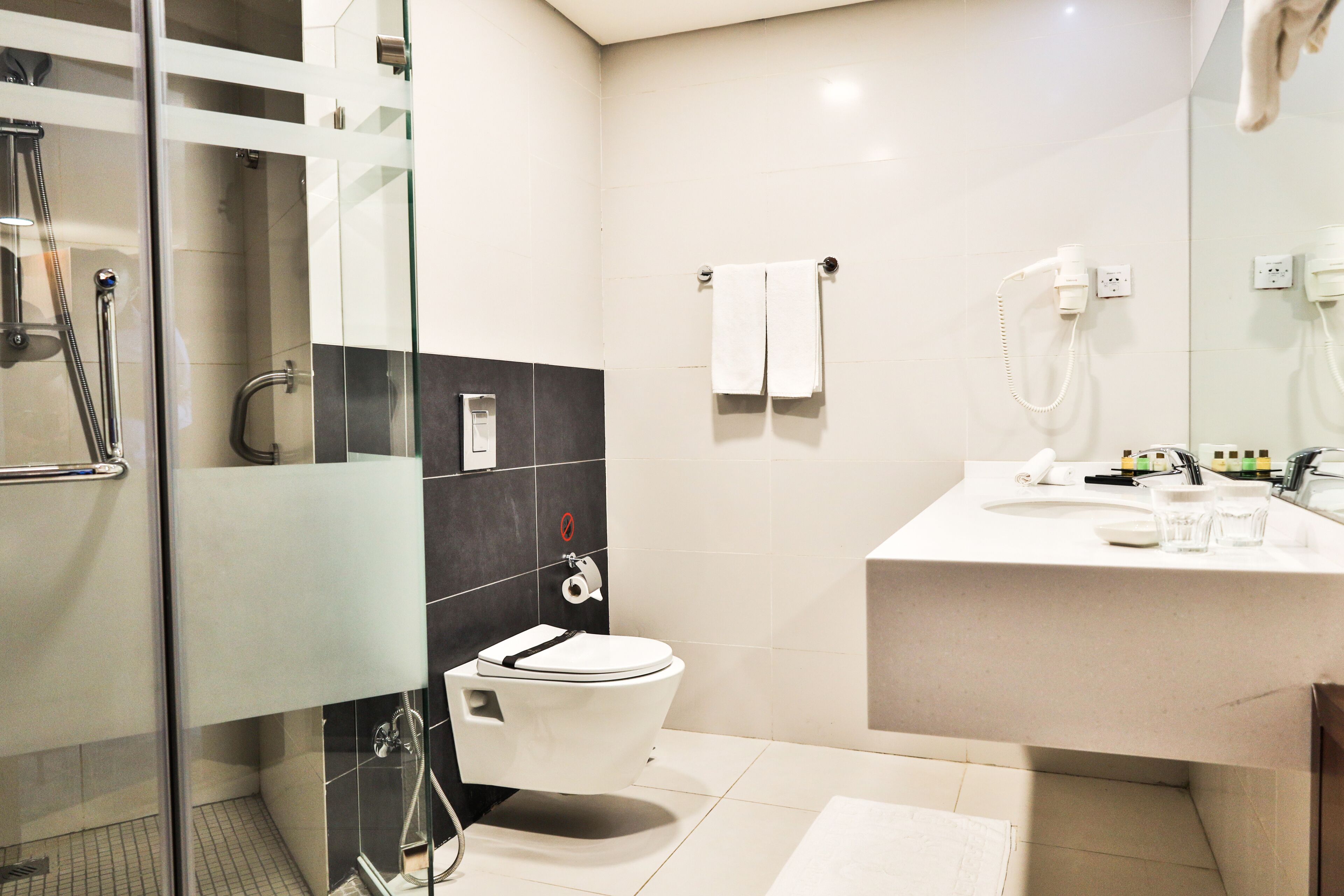 Photo - Coral Tower Hotel by Hansa