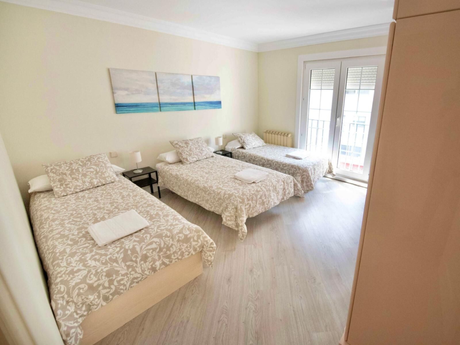 3 bedrooms, WiFi, bed sheets