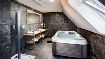 Superior-Maisonette (6) | Eigener Whirlpool