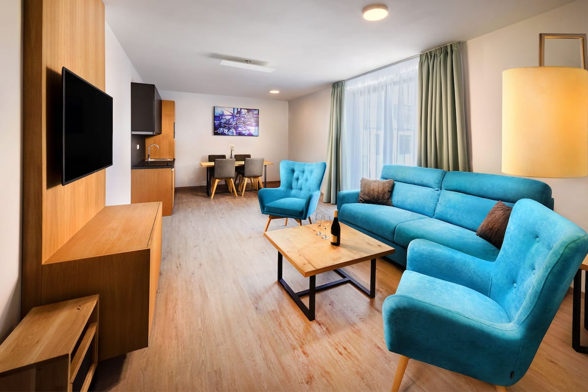 Select Comfort beds, desk, laptop workspace, cribs (surcharge)