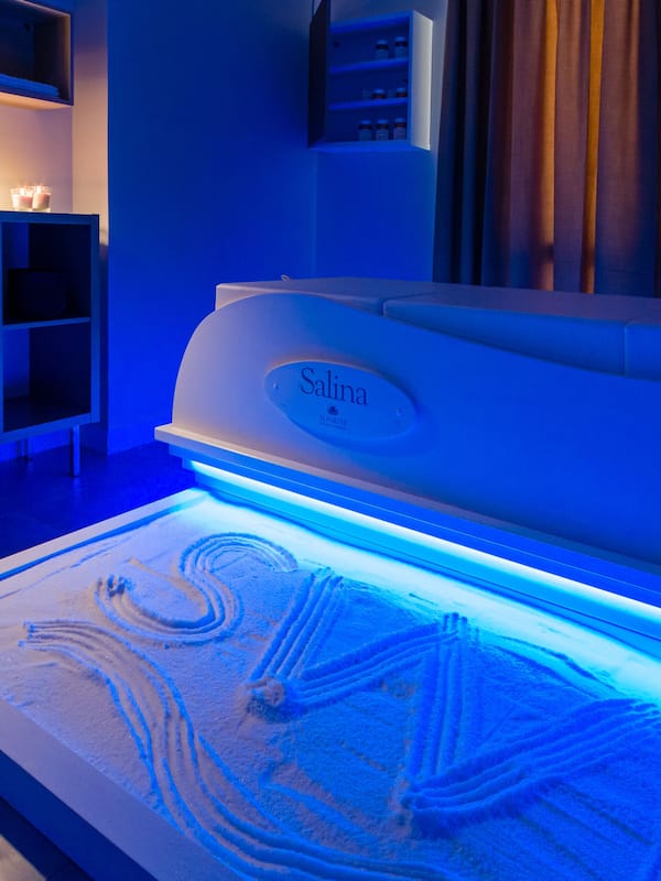 Couples treatment rooms, body treatments, hydrotherapy, aromatherapy