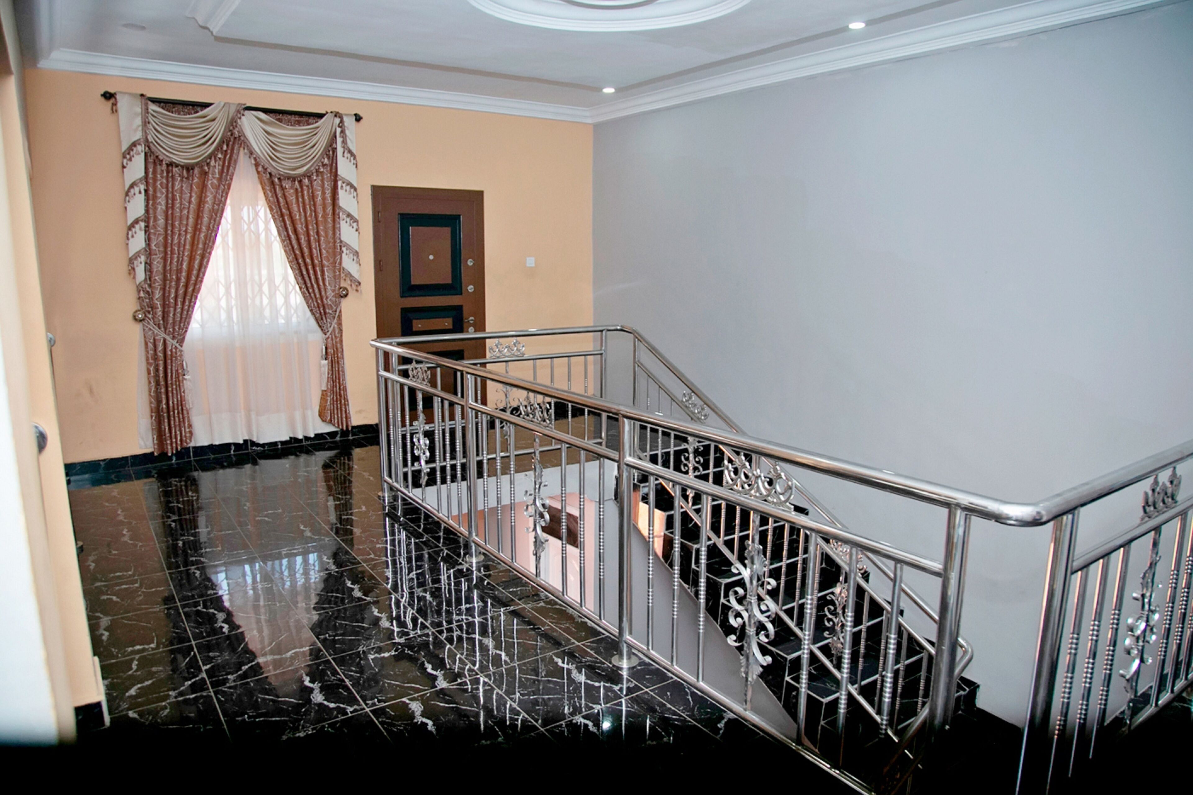 Apartamento, 3 quartos | Área de estar | TV LCD