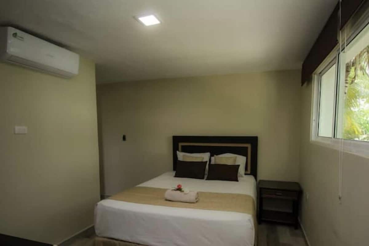 Premium bedding, down duvets, pillow-top beds, in-room safe