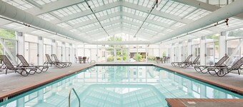 Historic Patrick Henry Square Resort