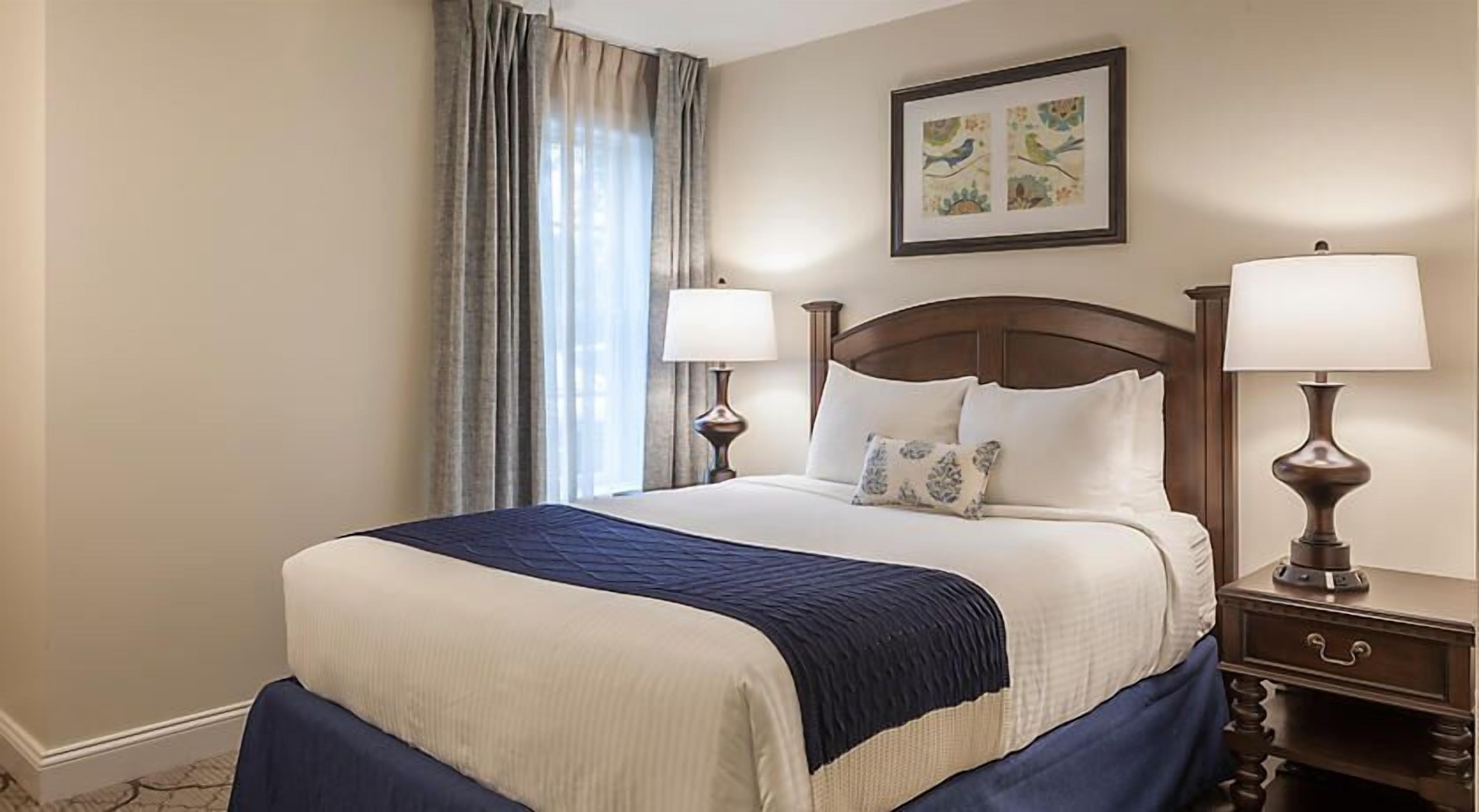 2 chambres, fer et planche à repasser, accès Internet, draps fournis