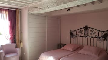 Habitación familiar (Les Spacieuses) | Decoración individual, mobiliario individual, cunas gratuitas