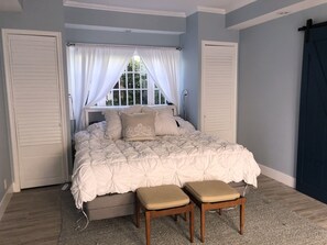 3 chambres, fer et planche à repasser, Wi-Fi gratuit, draps fournis