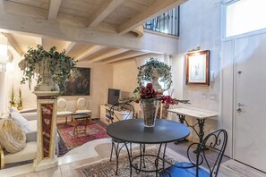 Apartment, 1 Schlafzimmer | Wohnzimmer | LCD-Fernseher