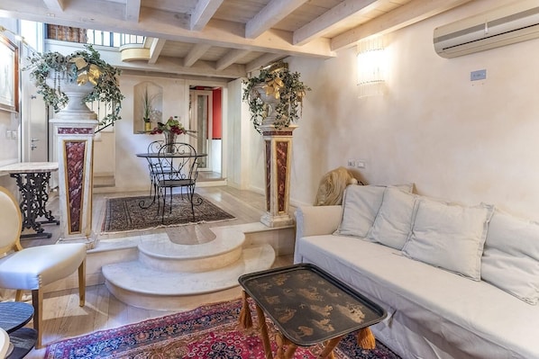 Apartment, 1 Bedroom | Living room