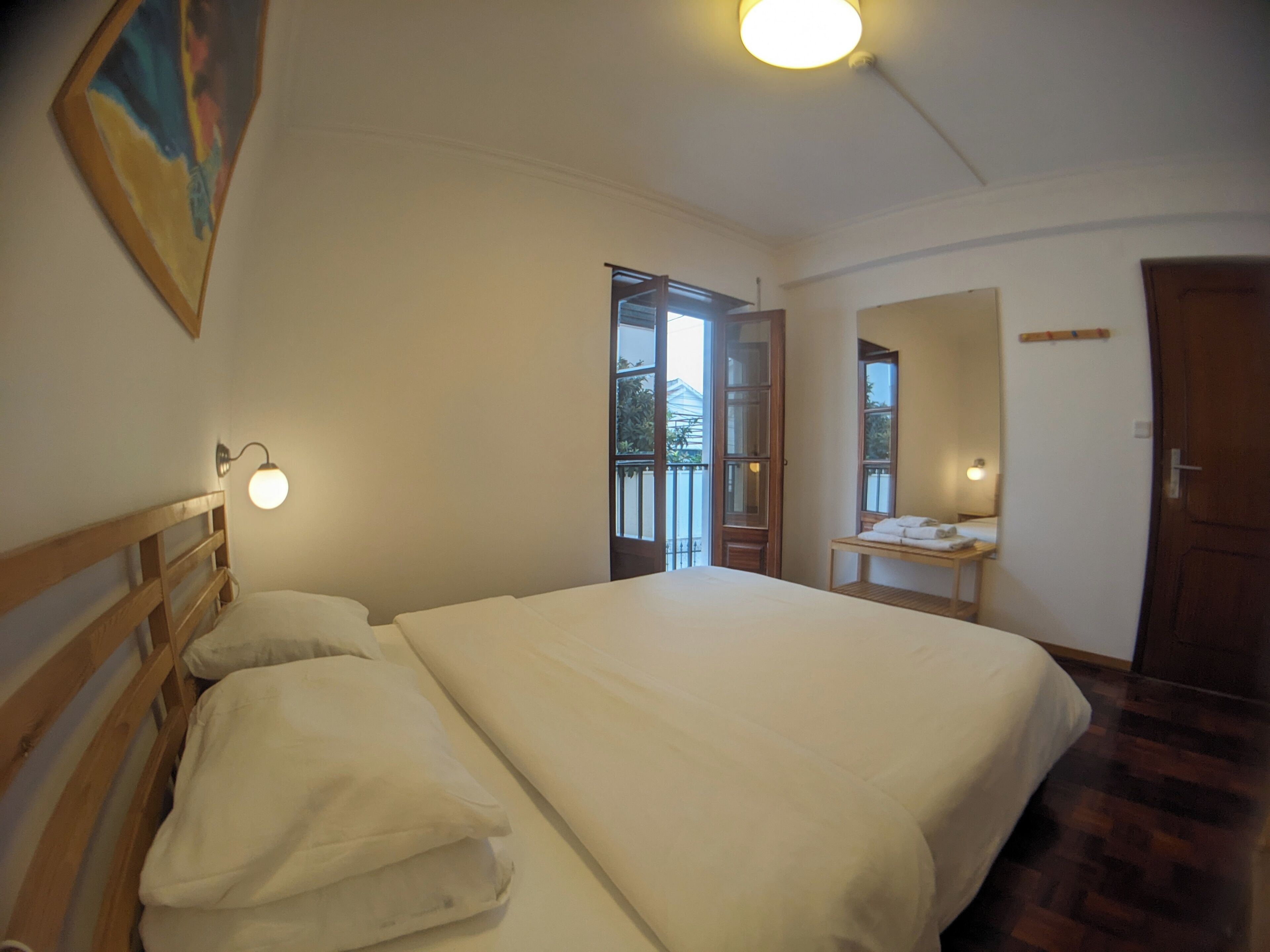 Free WiFi, bed sheets