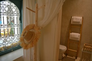 Interior - Salmiya Double Room Pool View Riad NaaNaa Marrakech (Médina)