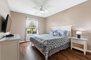 3 Schlafzimmer, Bügeleisen/Bügelbrett, WLAN, Bettwäsche