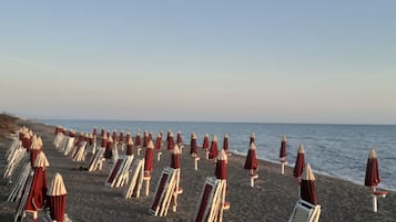 Vista para praia/oceano