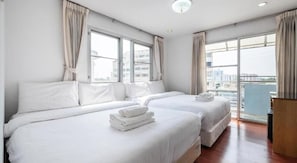 Studio Suite, 1 Bedroom | Free WiFi - Privy Grand Residence Hua Mak (Bangkok)