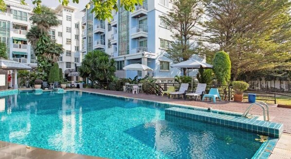 Exterior - Privy Grand Residence Hua Mak (Bangkok)