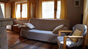 Fernseher, Kamin