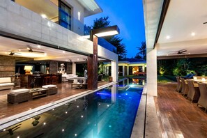 Pool - 5 Bedroom Holiday Villa in Seminyak with Private Pool, Bali Villa 2001 (Bali)